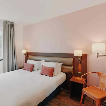 Hotel Kyriad En Valois 3*