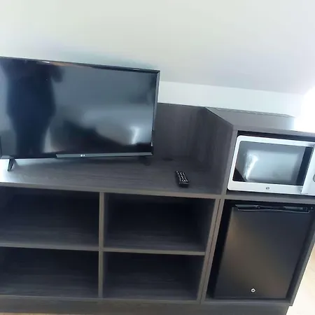 Hotel Kyriad En Valois