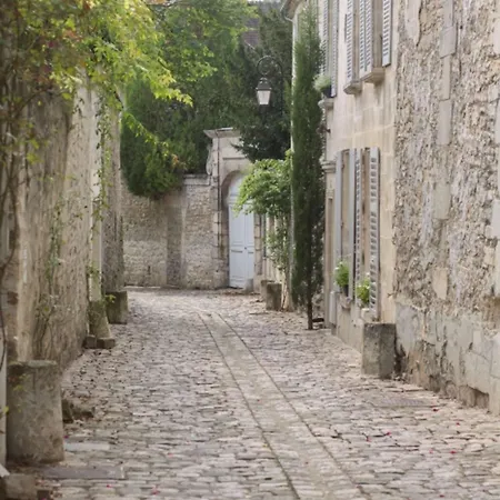 מלון Kyriad En Valois 3*