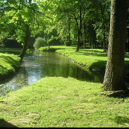 Kyriad En Valois 3*