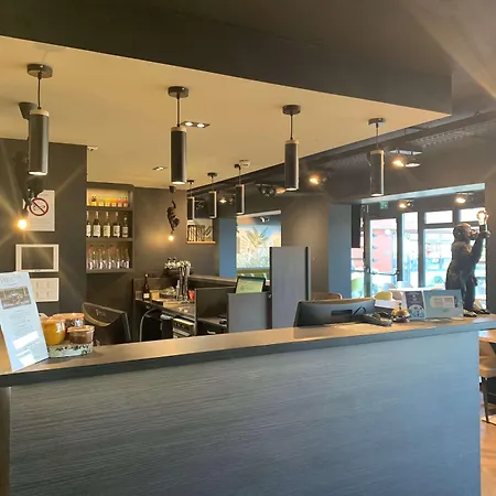 Hotel Kyriad En Valois Crépy-en-Valois