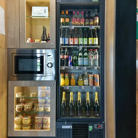 Hotel Kyriad En Valois