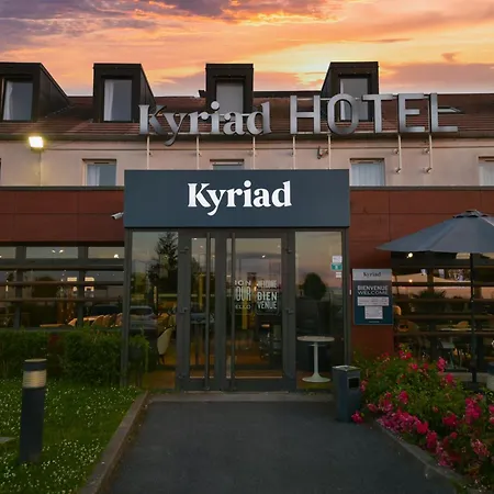 Kyriad En Valois 3*