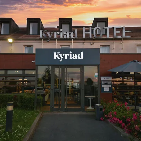 Szálloda Kyriad En Valois 3*