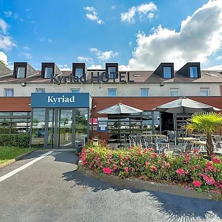 Kyriad En Valois