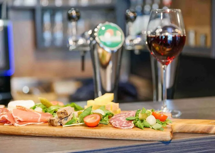 Hotel Kyriad En Valois Crépy-en-Valois